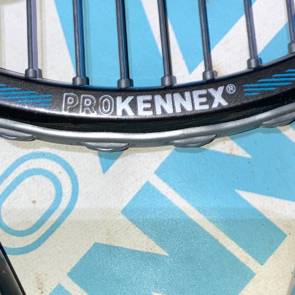 Pro Kennex Tennis Racket with Blue Grip - Picture 8 of 8